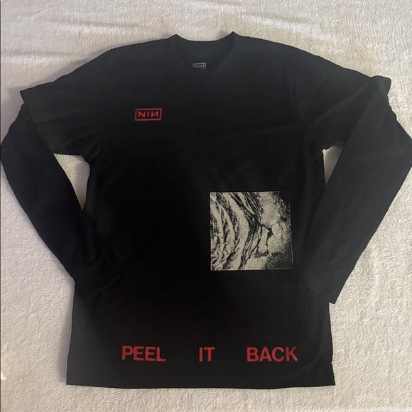 Black Graphic Long Sleeve Shirt